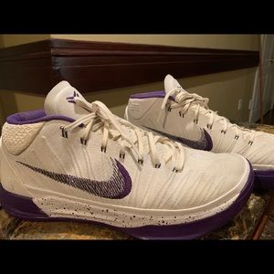 Kobe AD Mid “Baseline”